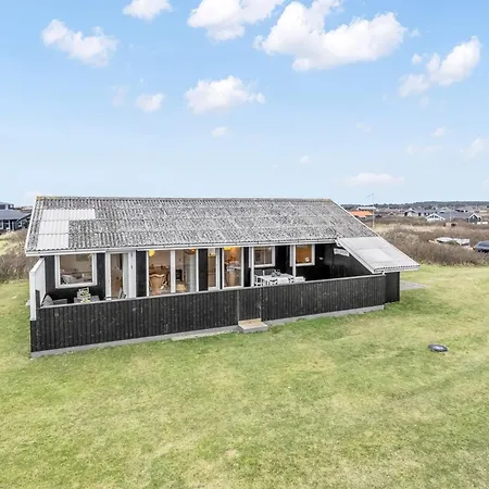 Alvia - 250m From The Sea By Interhome Feriehus Løkken