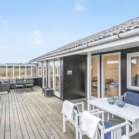 Alvia - 250m From The Sea By Interhome Semesterbostad