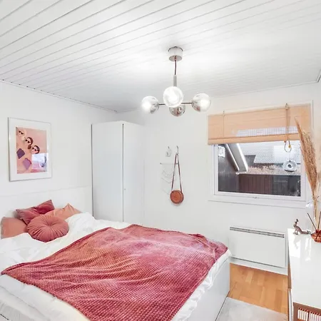Alvia - 250m From The Sea By Interhome *